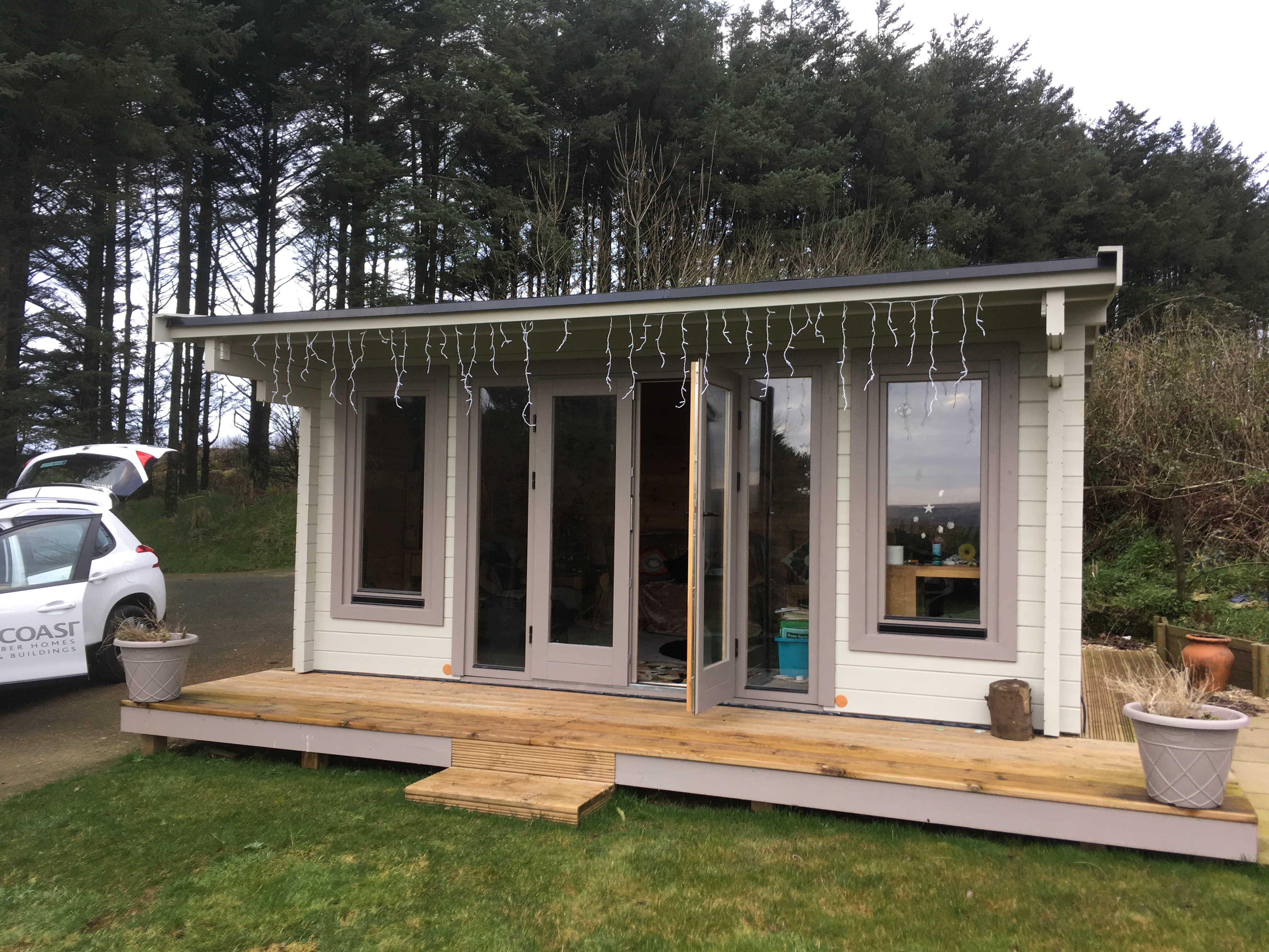 Bespoke 5m x 4m, 70mm cabin, Tintagel, Cornwall