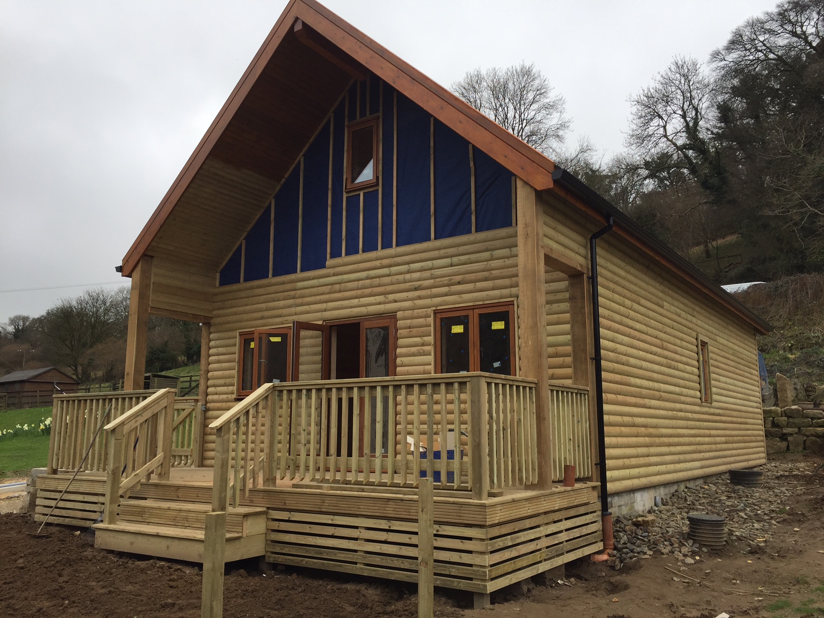Nearley finished – Coombe Mill residential cabin